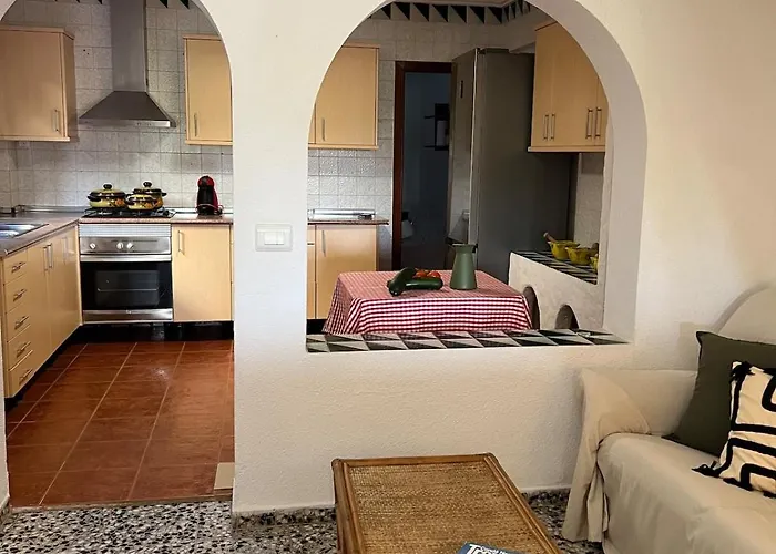 Casa Enredadera * El Mareny Blau